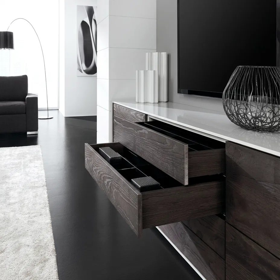 Integrated wooden drawer panels and details